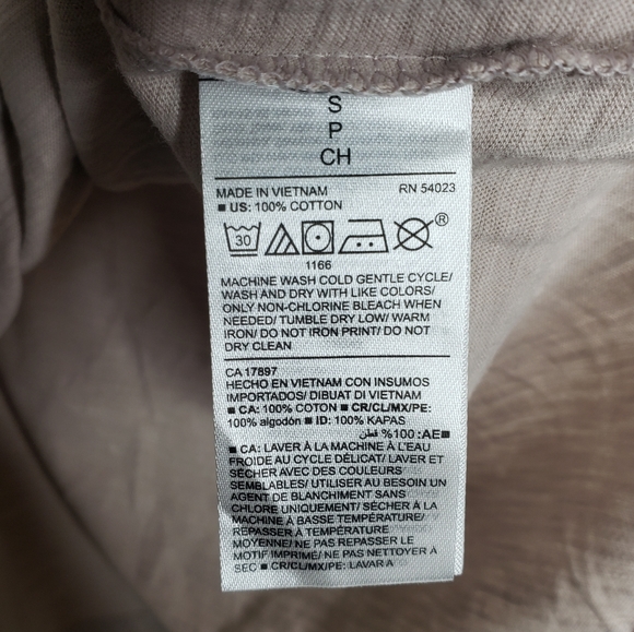 Old Navy Everywear Tee Short Sleeve Pale Pink Women's Size Small T-Shirt NWOT - Picture 8 of 8